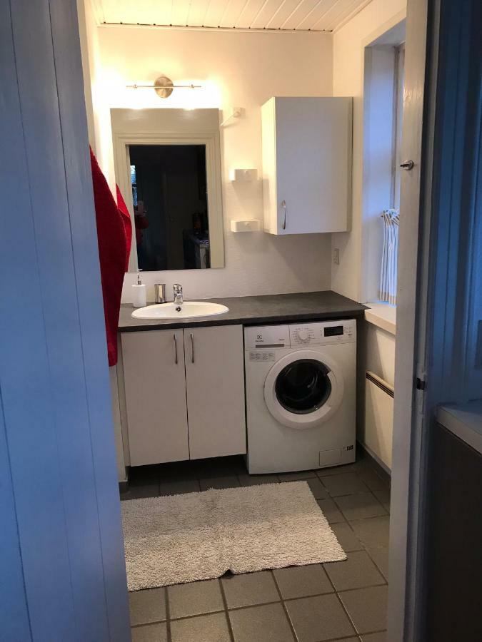 Вилла Det Lille Rode Hus Nyord Экстерьер фото
