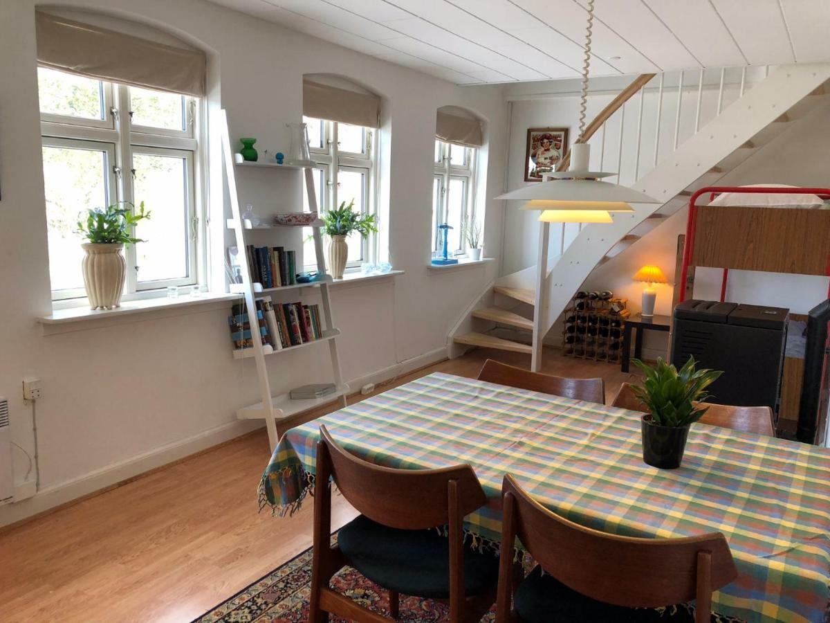 Вилла Det Lille Rode Hus Nyord Экстерьер фото